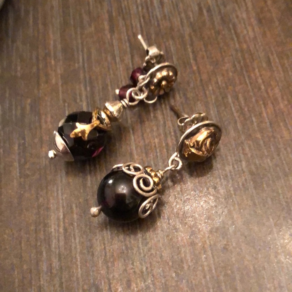 Beautiful BETH ORDUNA drop earrings